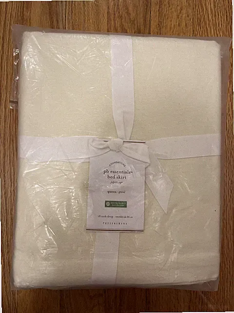 Pottery Barn Essential Bed Skirt - Linen Cotton Ivory Queen 14 Inch Drop NEW