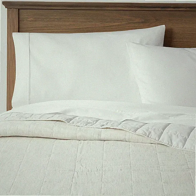 Threshold Quilt Cotton/Linen Blend Space Dyed Subtle Stitch, Gray, Full/Queen